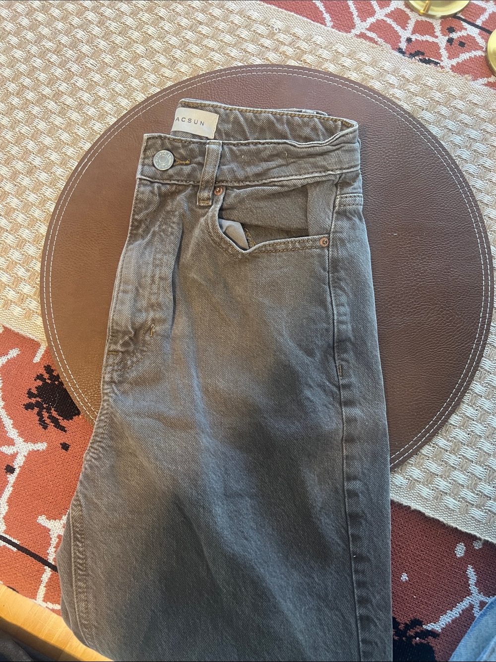 PacSun Women’s Brown Jeans - Classic Straight Fit
